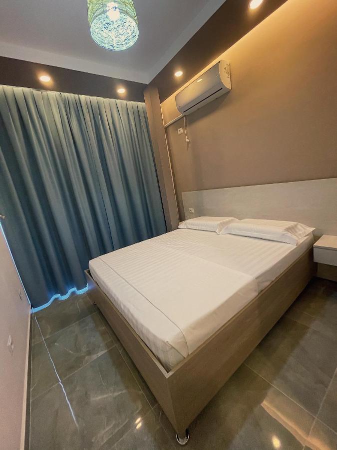 Hotel Qetesia-Te Indriti Velipoje Bagian luar foto
