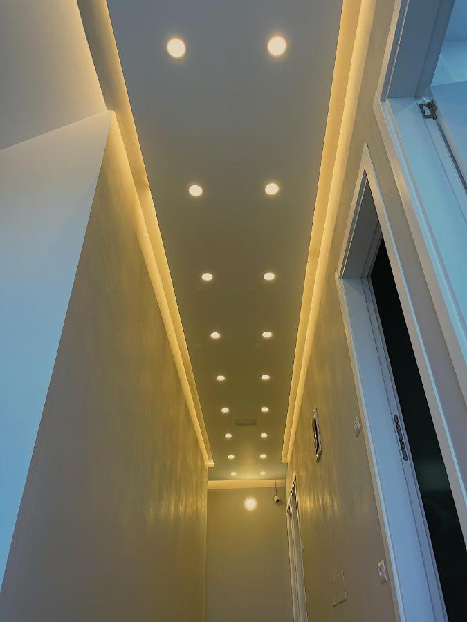Hotel Qetesia-Te Indriti Velipoje Bagian luar foto