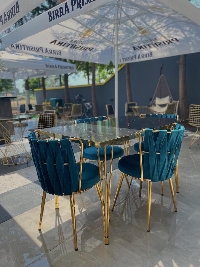 Hotel Qetesia-Te Indriti Velipoje Bagian luar foto
